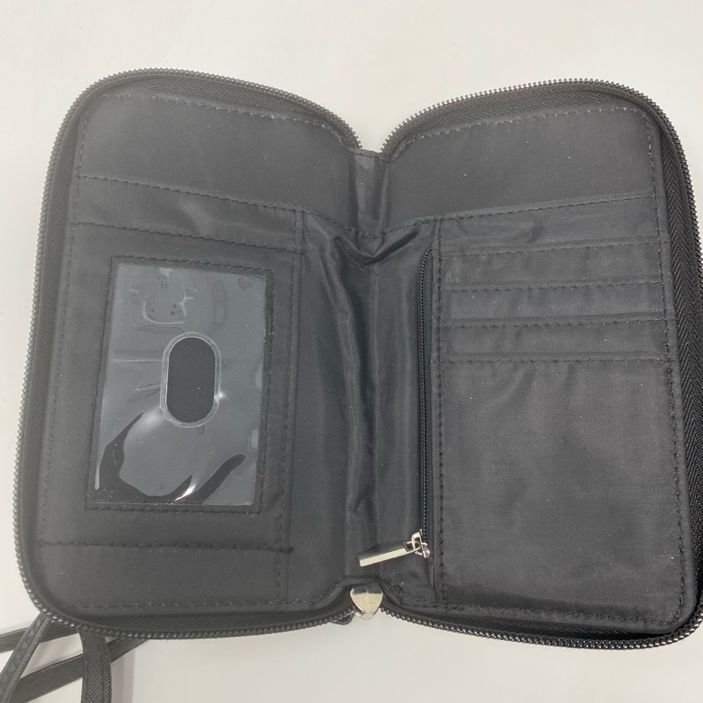 Women’s Travel Wallet/Phone Case with Removable Strap - Picture 4 of 5